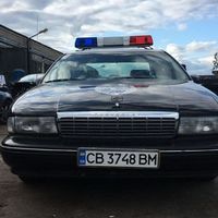 382 автомобиль полиции Chevrolet Caprice