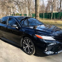 097 Toyota Camry 2020 оренда на весілля