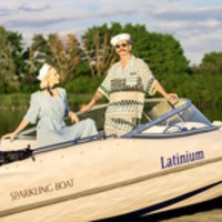 Оренда яхти від Sparkling Boats