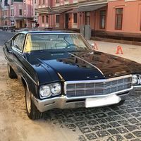 212 Ретро автомобіль Buick Skylark Custo