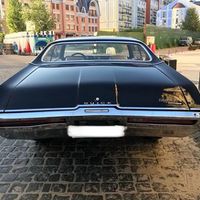 212 Ретро автомобіль Buick Skylark Custo