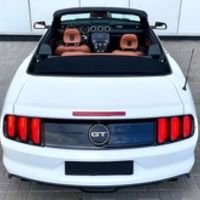 280Кабріолет Ford Mustang GT білий оренд