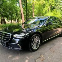 300 Оренда Mercedes-Benz W223 S-Class на