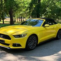 070 Ford Mustang жовтий кабріолет прокат