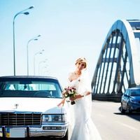 218 Ретро авто Cadillac Fleetwood білий