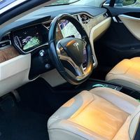 100 Tesla Model S75D аренда авто