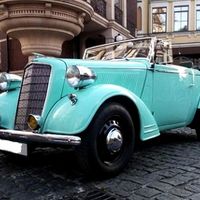 137Кабріолет ретро Opel бірюзовий оренда