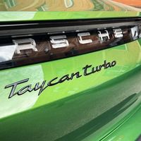 400 Прокат Porsche Taycan Turbo 671 hp