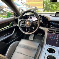 400 Прокат Porsche Taycan Turbo 671 hp