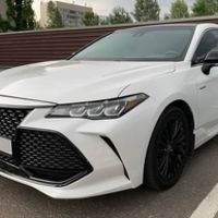 406 Toyota Avalon біла оренда на весілля