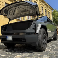 021 Tesla Cybertruck оренда на фотосесію