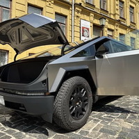 021 Tesla Cybertruck оренда на фотосесію