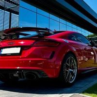 419 Audi TT RS красная для фотосессии съ