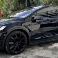 121 Прокат Tesla Model X чорна без водія
