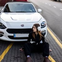 200 Кабріолет на весілля Fіat 124 Spider