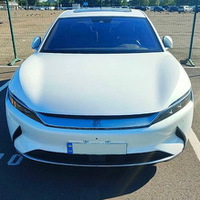 431 BYD HAN оренда авто на весілля