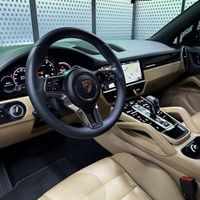 436 Porsche Cayenne NEW прокат без водія