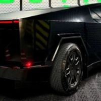 351 Tesla Cybertruck чорний прокат без в