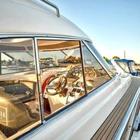 Прокат аренда катера яхты Bavaria 37 Spo