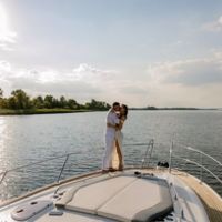 Прокат аренда катера яхты Bavaria 37 Spo