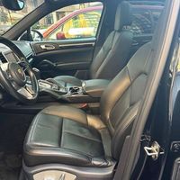 259 Оренда Porsche Cayenne чорний на вес