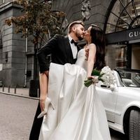 113 Mercedes 208 clk Cabrio оренда авто