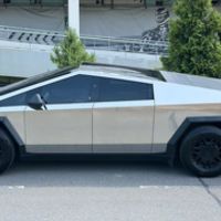 005 Tesla Cybertruck аренда с водителем
