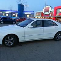 Mercedes S Class w220 Long white