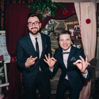 Дует ведучих «Stand Up Boys»