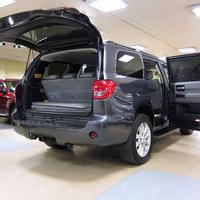 Toyota Sequoia для весілля