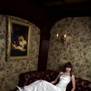 Ексклюзивні весільні сукні "Selektion" Ексклюзивні весільні сукні "Selektion"