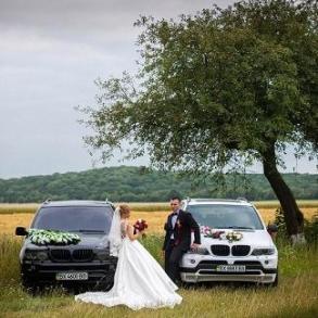 Весільний кортеж BMW X5 Автомобільний кортеж на весілля