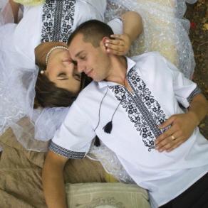 Бабусина скриня-етносукні Весільні Сукні на ваше весілля