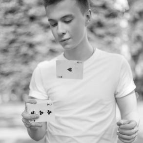 Фокусник-иллюзионист Максим Журавель Шоу та розваги на ваше весілля