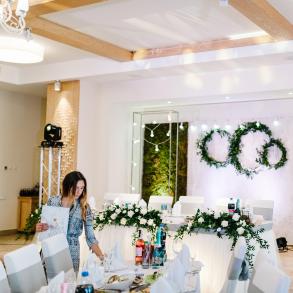 Весільний координатор Христина Котюк Координатор на ваше весілля