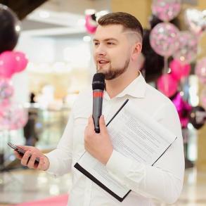 Денис Сурков Ведучі на весілля