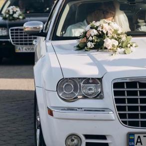 Весільний кортеж CHRYSLER 300c Автомобільний кортеж на весілля