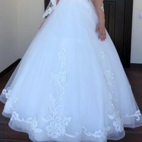 Неймовірне весільне плаття!!!