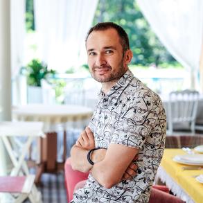 Відеооператор Павло Поздняк Відеооператор Павло Поздняк