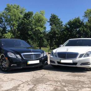 Весільний кортеж Mercedes w212 Автомобільний кортеж на весілля