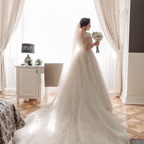 Весільна сукня Весільні сукні на ваше весілля