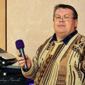тамада та фотограф Віктор Маcенко Ведучі на весілля