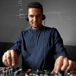 DJ Aleh Team (діджей в Луцьку) DJ на ваше весілля