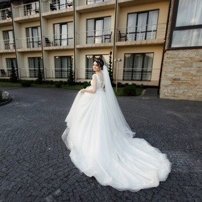 Весільне плаття 👰🏼♀️ Весільні сукні на ваше весілля