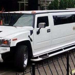 025 Лімузин Hummer H2 білий оренда Автомобільний кортеж на весілля