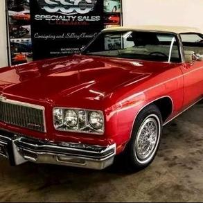 386 Ретро-кабріолет Chevrolet Impala оре Автомобільний кортеж на весілля