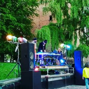 Оренда - світло, сцена, звук, подіум Звуковое оборудование на ваше