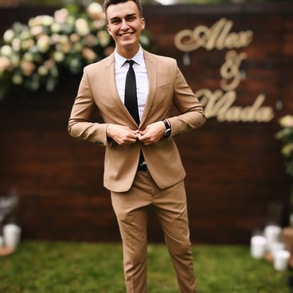 Роман Невідомський Ведучі на весілля