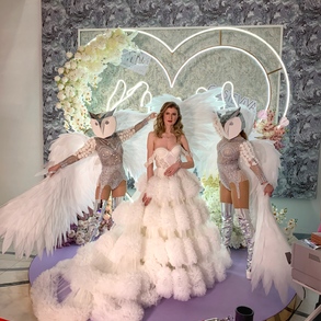 Хостес/жива фотозона - СОВУШКИ Шоу та розваги на ваше весілля