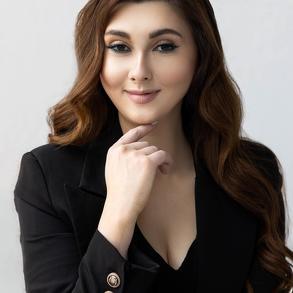 Олейнікова Роксолана Олейнікова Роксолана